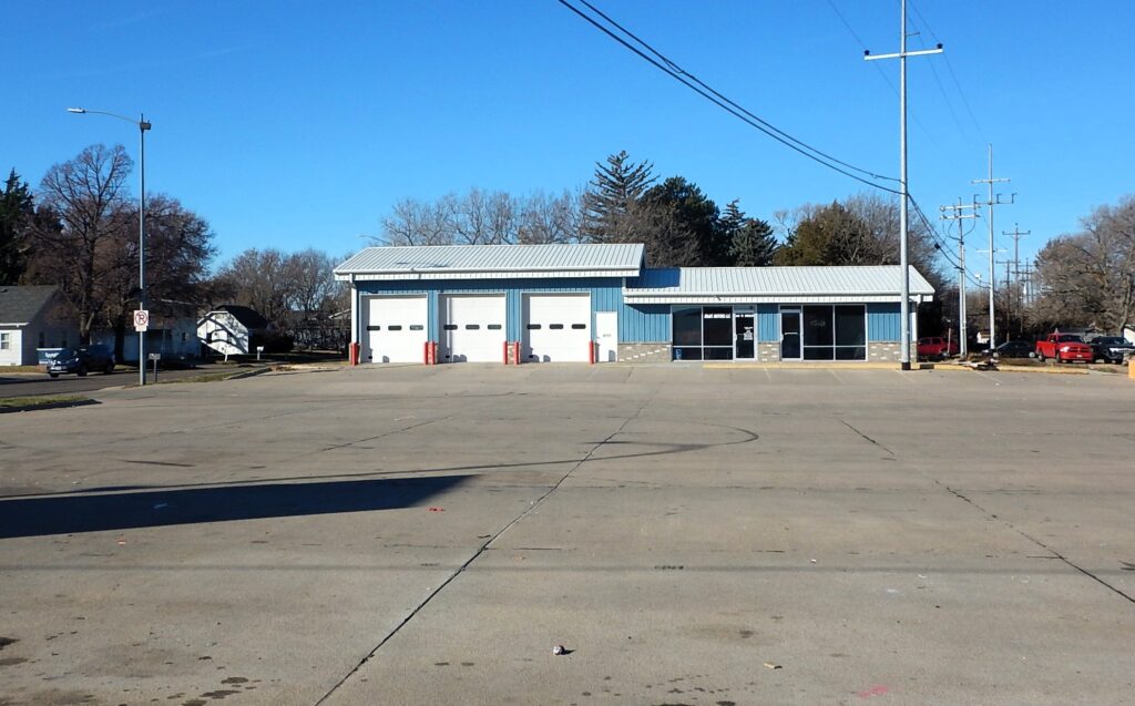 Jeffers & Philip Corner Lot 109 West Philip, North Platte NE 69101