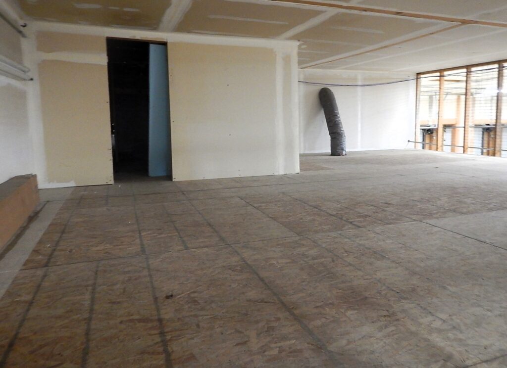 Warehouse for Lease - 905 Prospect Drive, North Platte, NE