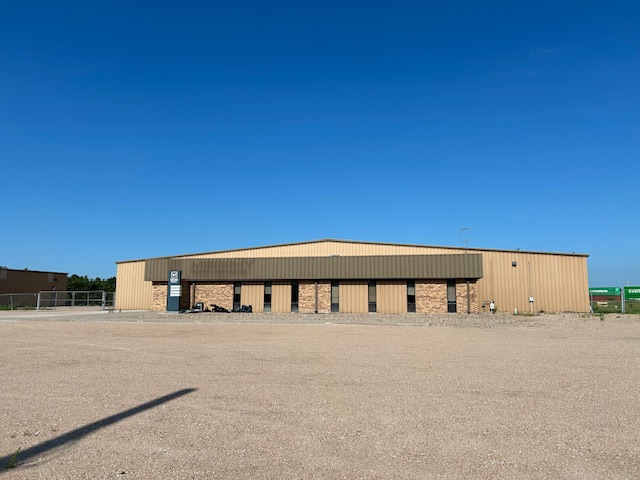 Large Industrial Property for Lease - 3204 South Engleman Road, Grand Island, NE, USA