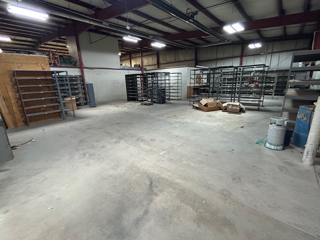 Large Industrial Property for Lease - 3204 South Engleman Road, Grand Island, NE, USA