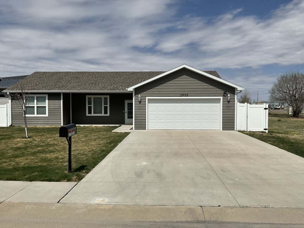 home for lease at 2905 West 4th Street, North Platte, NE